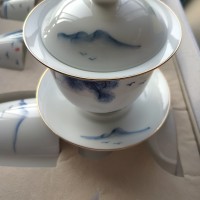 景德镇手工瓷茶具。
